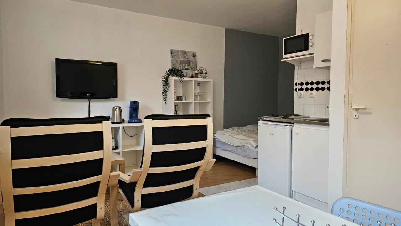 Studio Calme Proche Centre Reims Extérieur photo